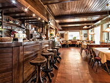 Recreation room Bar