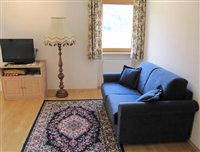 Wohnküche mit Couch